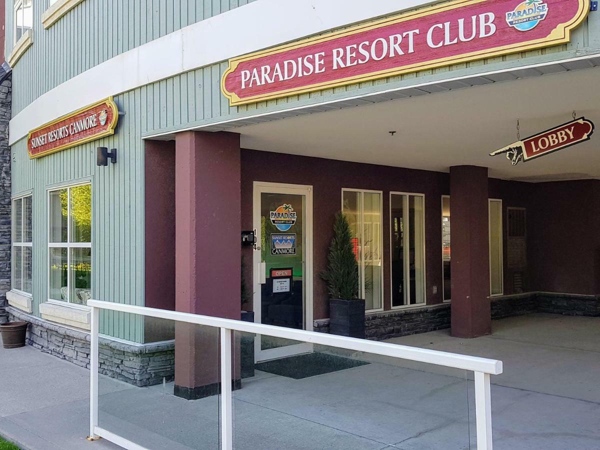 Paradise Resort Club And Spa Canmore Exterior foto